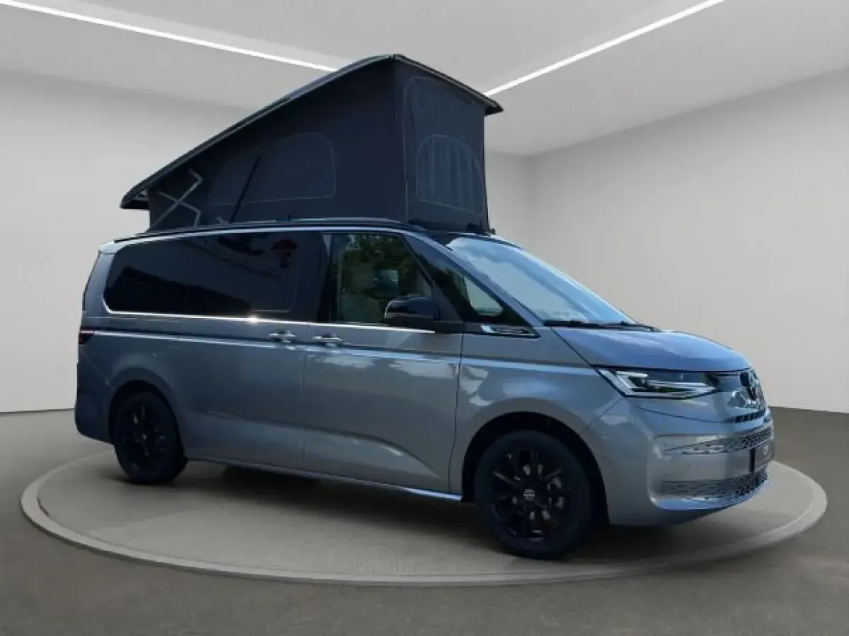 Gebraucht VW California Beach 150 PS (110 kW) 2026 Silber Van