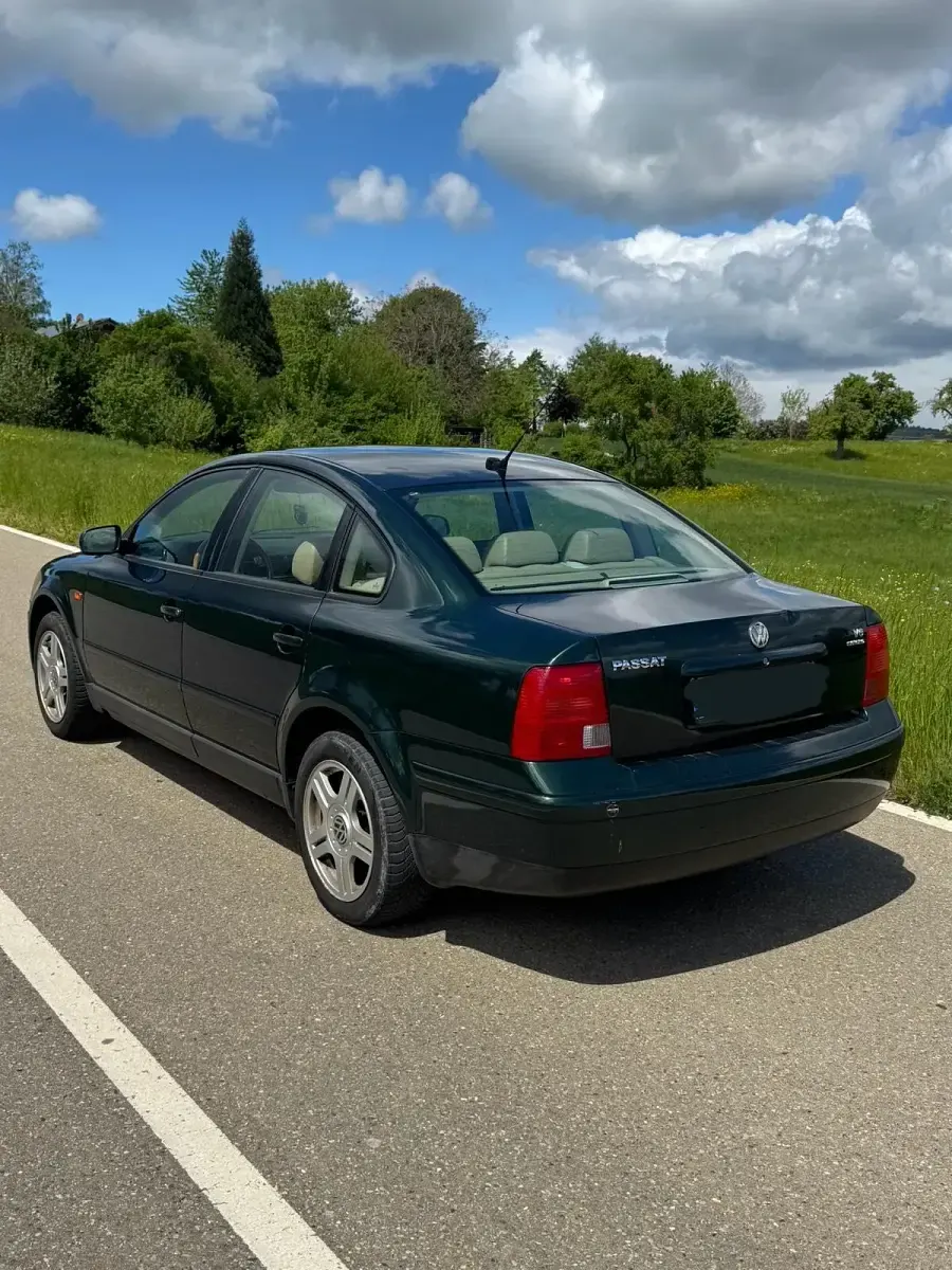 Occasion VW Passat 193 ch (141 kW) 2000 Vert Berline