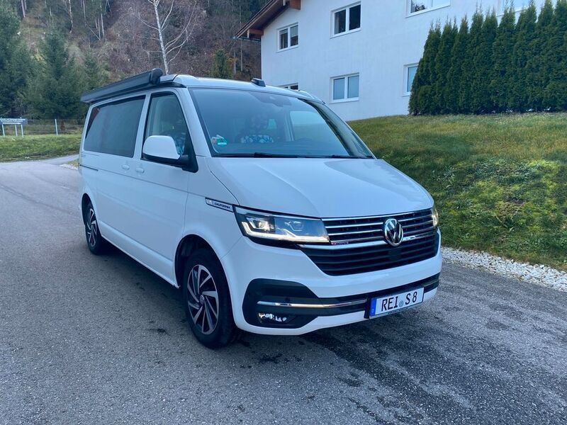 Weiß Gebraucht 2022 VW T6.1 California Van | 74.900 € - Bild 1/4