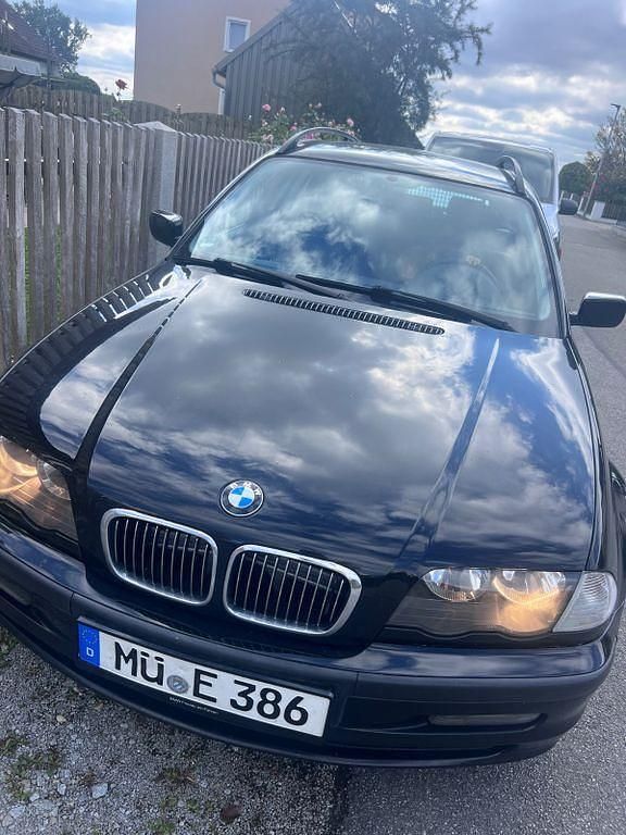 Gebraucht BMW 320 150 PS (110 kW) 1999 Schwarz Kombi