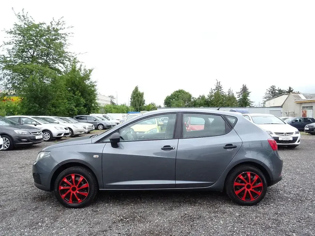 Gebraucht Seat Ibiza Reference 69 PS (50 kW) 2011 Grau Limousine