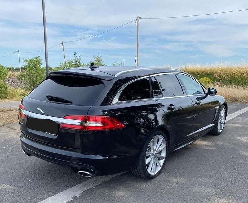 Gebraucht Jaguar XF Sportbrake S 275 PS (202 kW) 2013 Schwarz Kombi