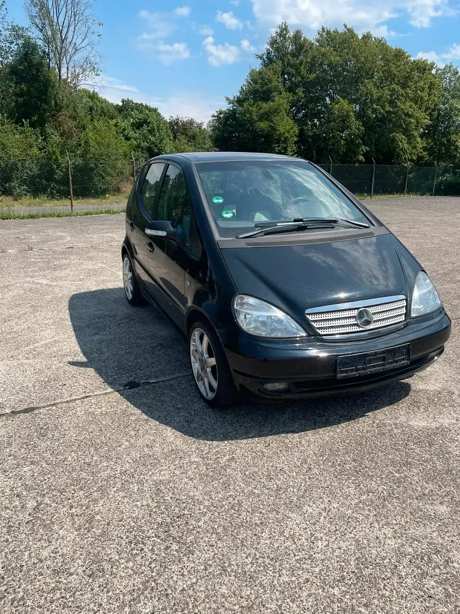 Gebraucht Mercedes A210 AMG 140 PS (102 kW) 2003 Schwarz Kleinwagen