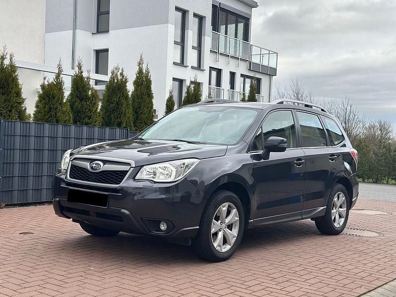 Gebraucht Subaru Forester Exclusive+ 147 PS (108 kW) 2013 Grau SUV