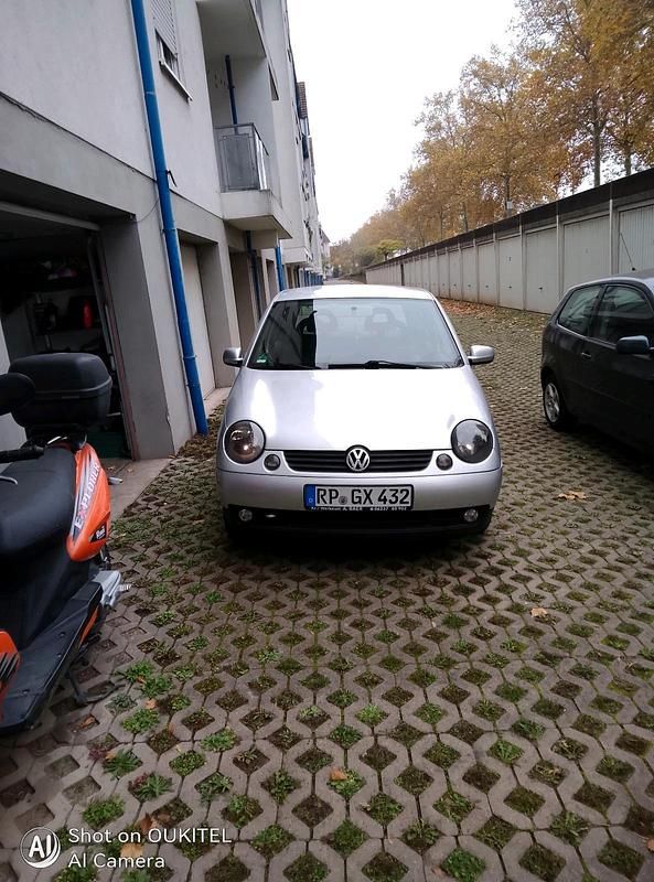 Grau Gebraucht 2005 VW Lupo Kleinwagen | 499 € (Superpreis) - Bild 1/4