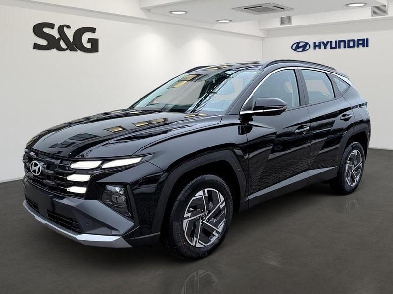 Neu Hyundai Tucson Select 239 PS (175 kW) 2026 Met (schwarz SUV