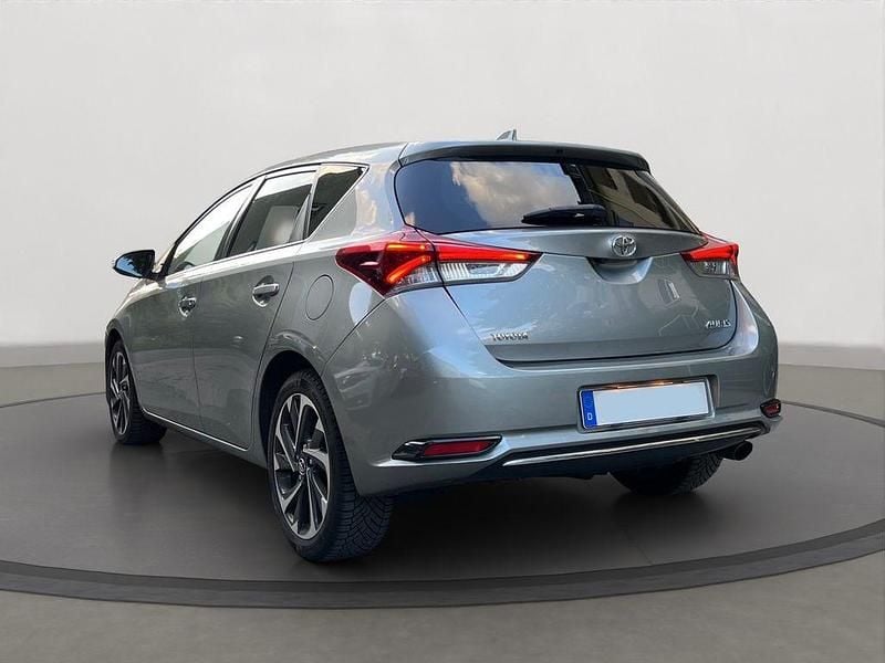 Gebraucht Toyota Auris Comfort 116 PS (85 kW) 2015 Grau Limousine