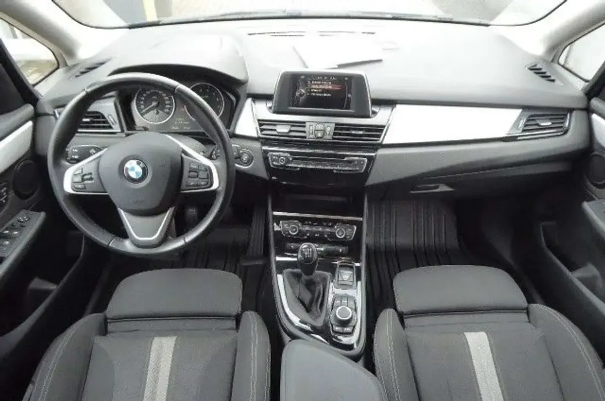 Gebraucht BMW 218 136 PS (100 kW) 2015 Mediterranblau metallic Van / Kleinbus