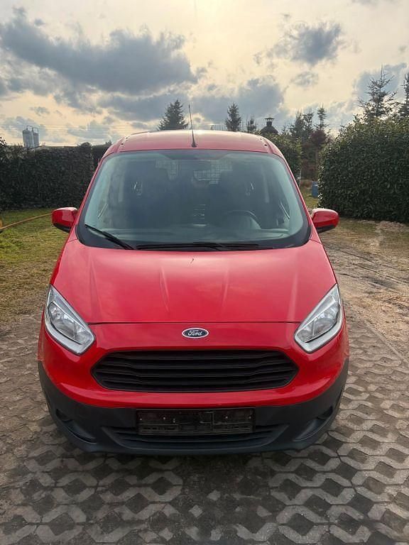 Gebraucht Ford Transit 75 PS (55 kW) 2017 Rot Van / Kleinbus