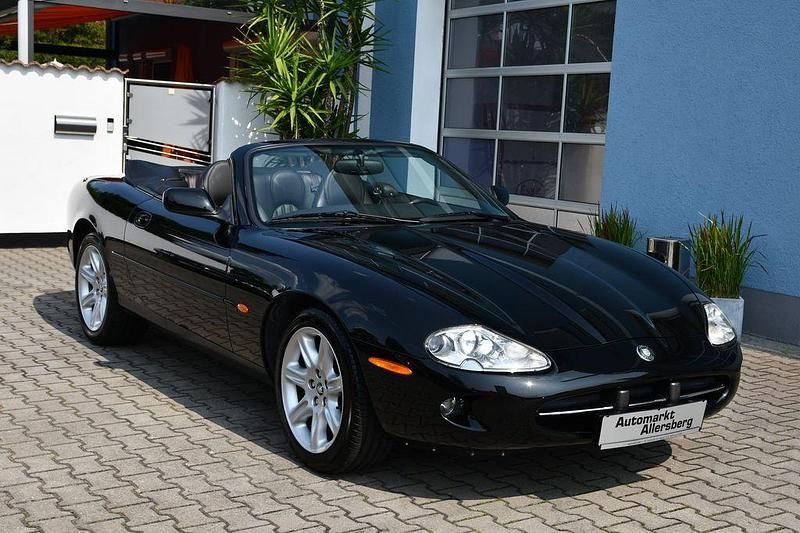 Gebraucht Jaguar XK8 284 PS (208 kW) 1999 Schwarz Cabrio