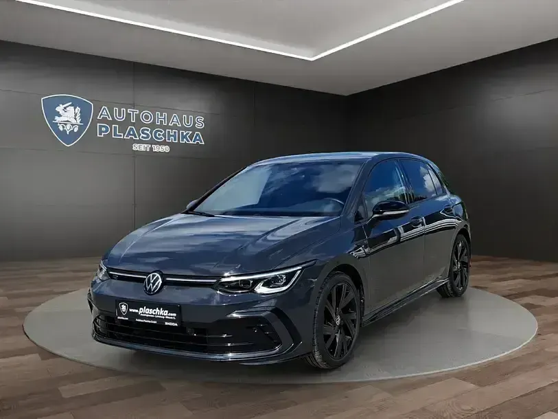 Gebraucht VW Golf VIII R-line 150 PS (110 kW) 2024 Limousine