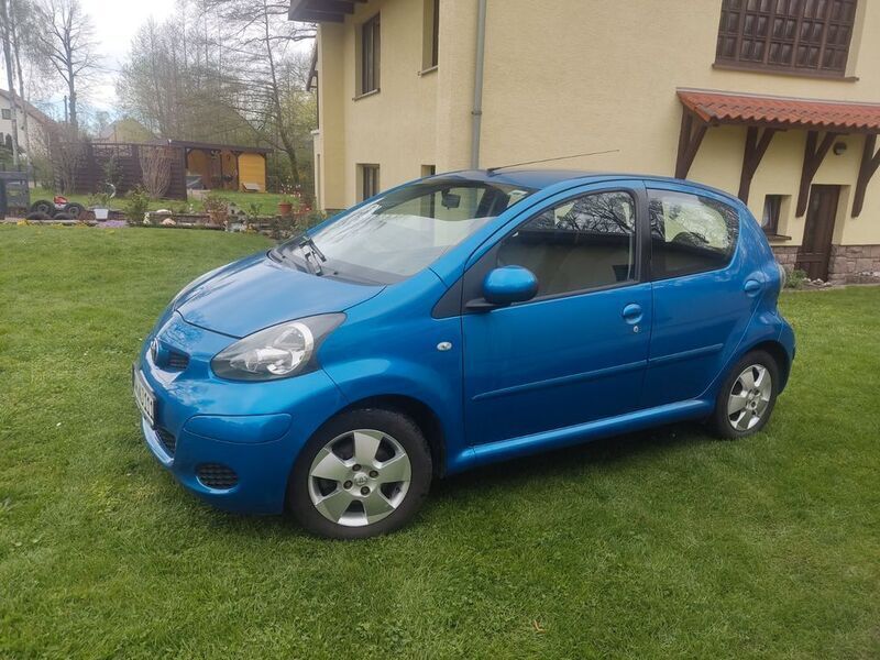 Blau Gebraucht 2008 Toyota Aygo Cool Kleinwagen | 4.200 € (Etwas zu teuer) - Bild 1/4