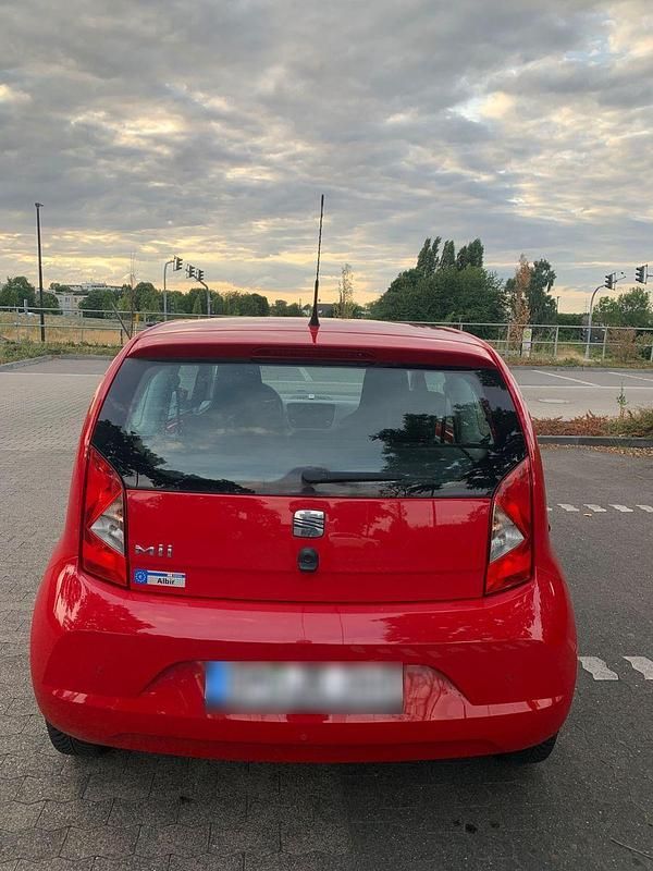 Second-hand Seat Mii 60 CP (44 kW) 2013 Roșu Hatchback