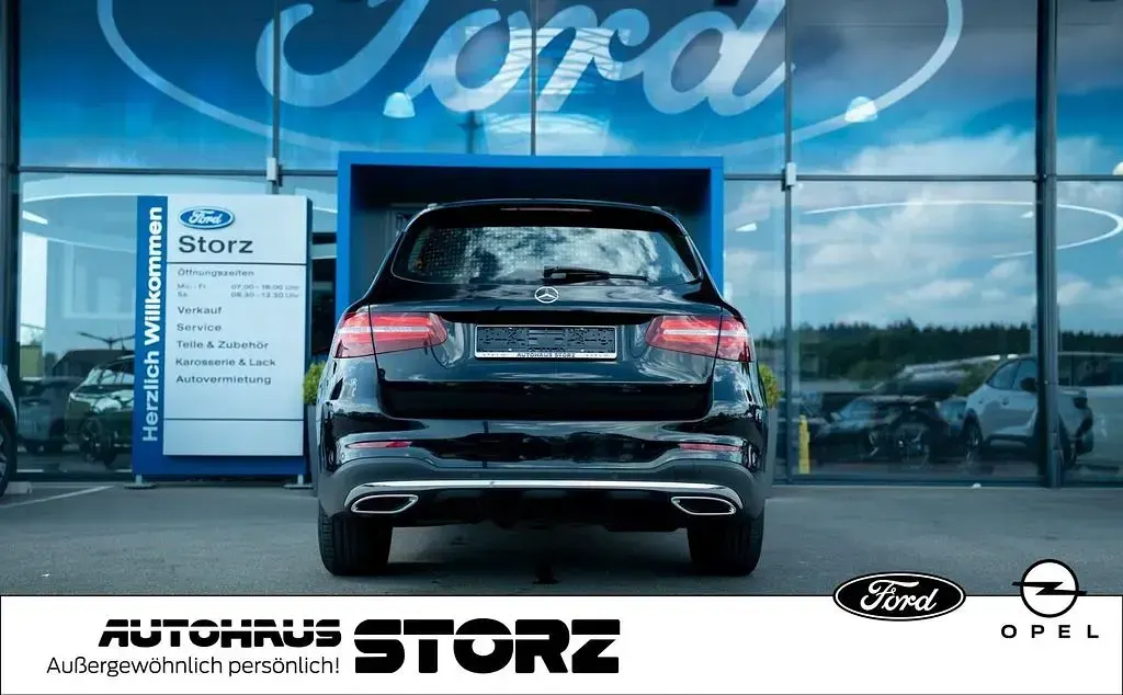 Gebraucht Mercedes GLC220 AMG line 170 PS (125 kW) 2020 Schwarz SUV