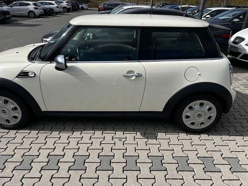 Second-hand Mini Cooper 122 CP (89 kW) 2012 Bej Hatchback