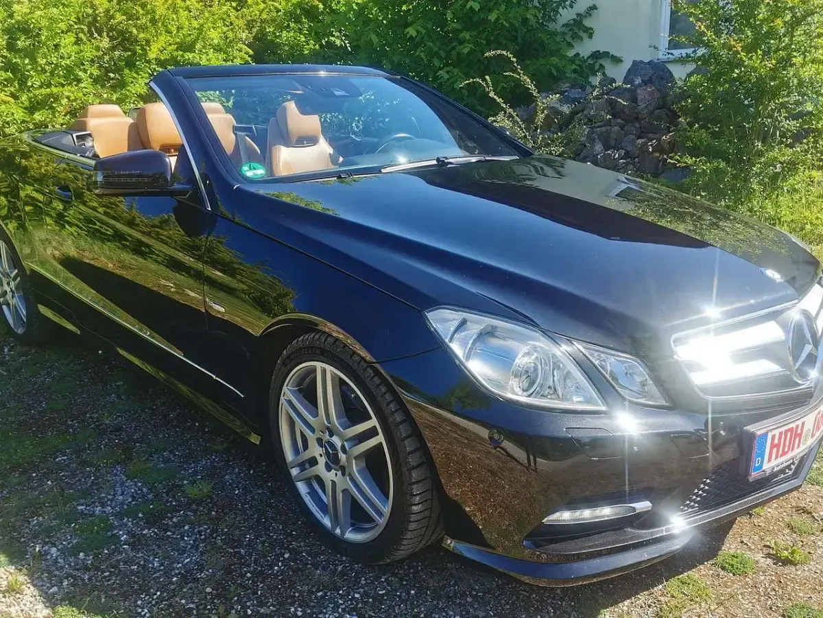 Gebraucht Mercedes E350 AMG line 306 PS (225 kW) 2012 Obsidianschwarz  metalliclack Cabrio