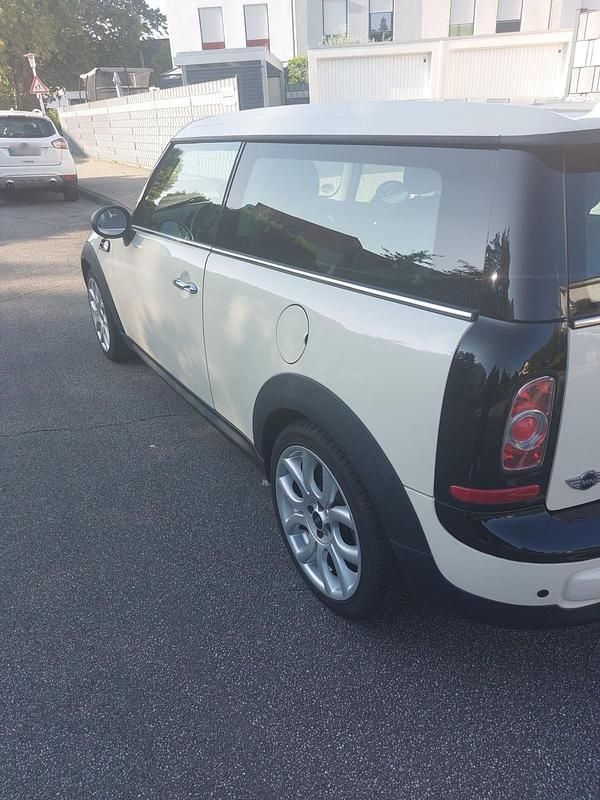 Gebraucht Mini One Clubman 98 PS (72 kW) 2010 Weiß Kombi