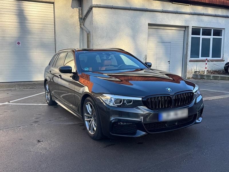 Gebraucht BMW 530 Shadowline 265 PS (194 kW) 2019 Grau Kombi