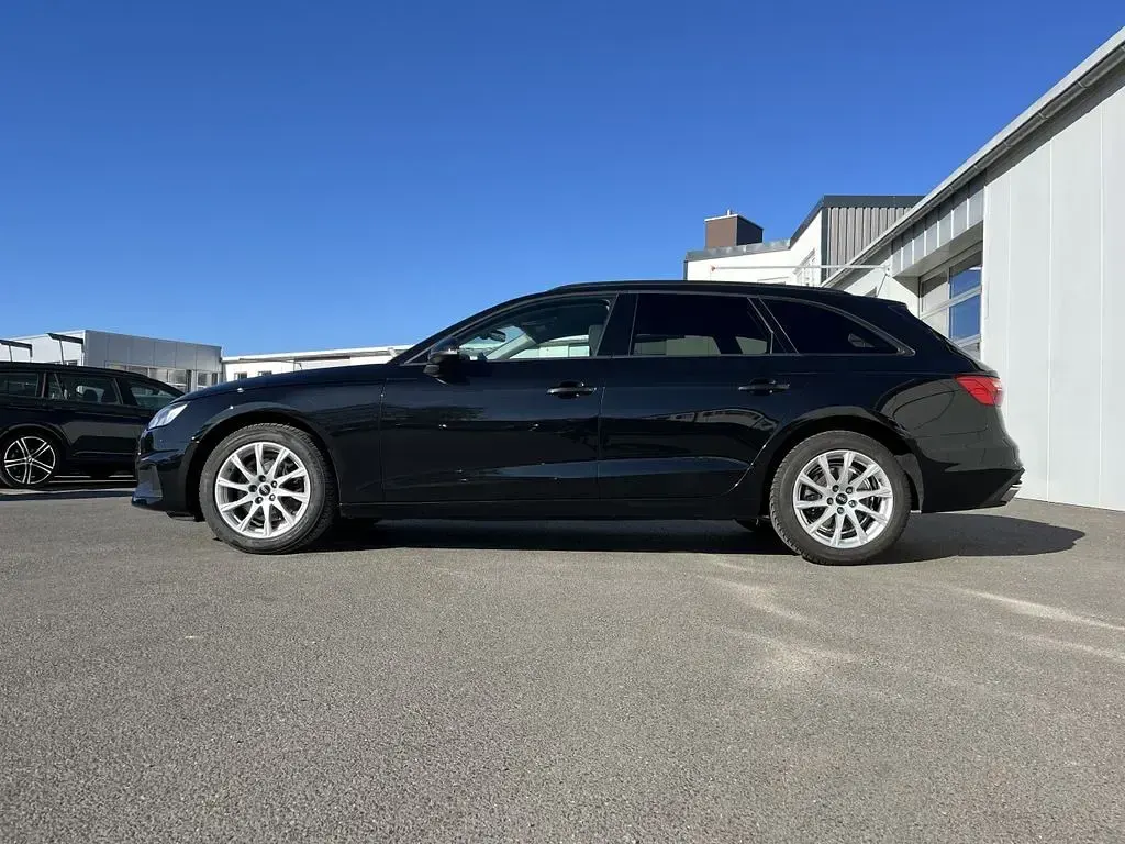Usata Audi A4 150 CV (110 kW) 2022 Nero Station wagon