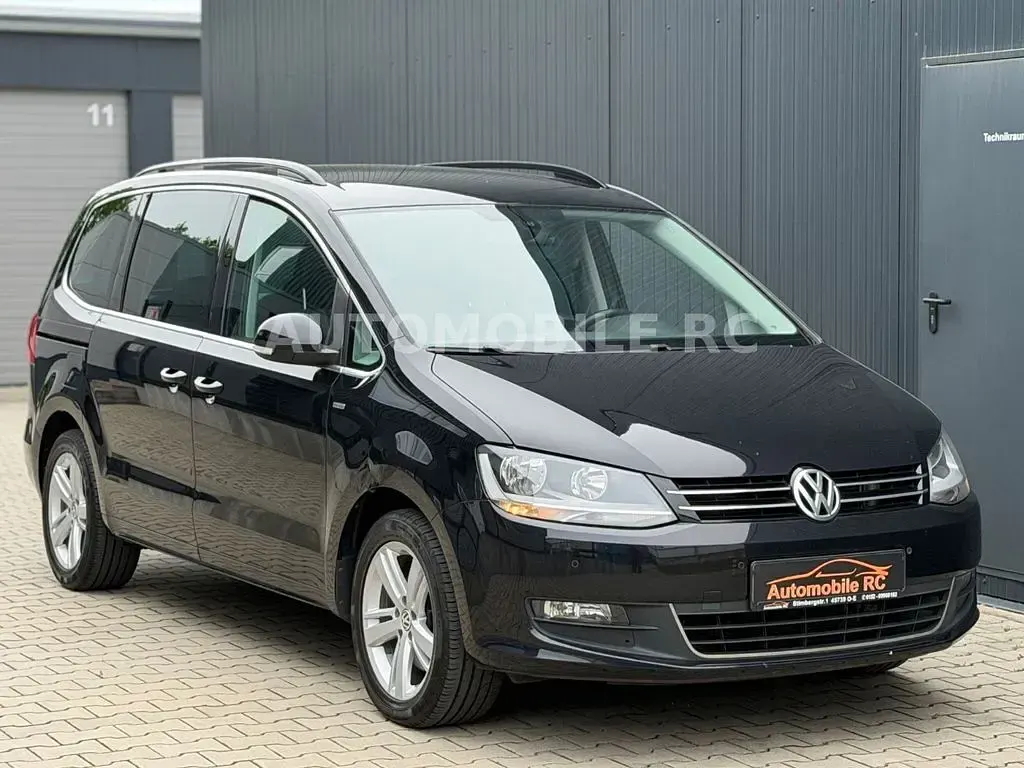 Gebraucht VW Sharan Match 140 PS (102 kW) 2012 Schwarz Van / Kleinbus