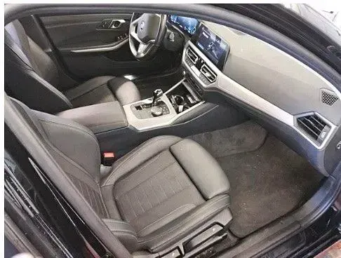 Gebraucht BMW 330e Performance 184 PS (135 kW) 2022 Schwarz Limousine