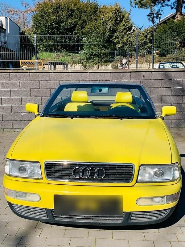 Second-hand Audi 80 90 CP (66 kW) 1999 Galben Cabrio