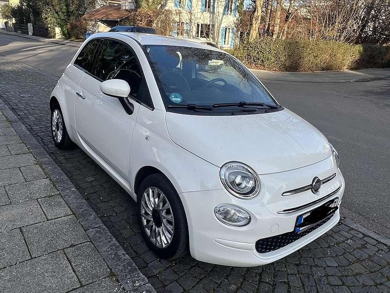 Gebraucht Fiat 500 Lounge 69 PS (50 kW) 2019 Weiß Limousine