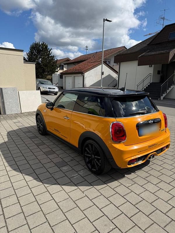 Second-hand Mini Cooper S 192 CP (141 kW) 2015 Negru Hatchback