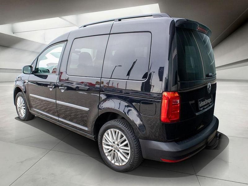 Gebraucht VW Caddy Trendline 125 PS (91 kW) 2017 Schwarz Van / Kleinbus