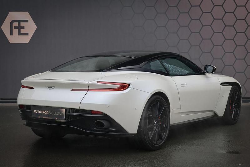 Gebraucht Aston Martin DB11 608 PS (447 kW) 2017 Weiß