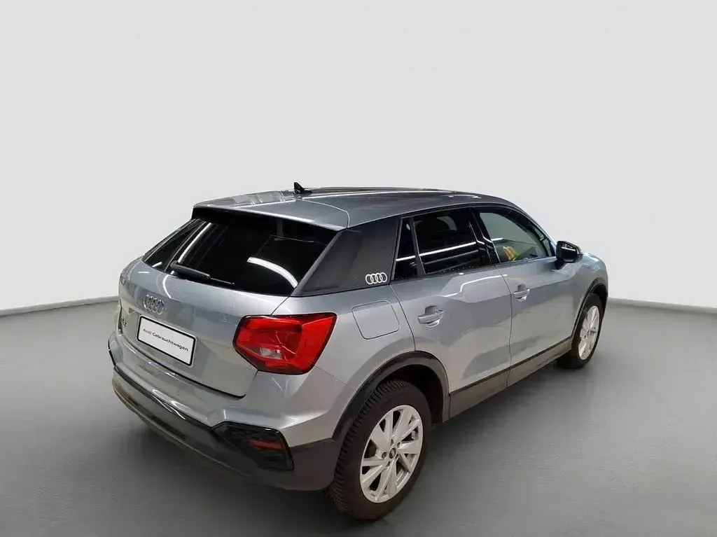 Używany Audi Q2 Advanced Plus 116 KM (85 kW) 2025 Srebrny SUV
