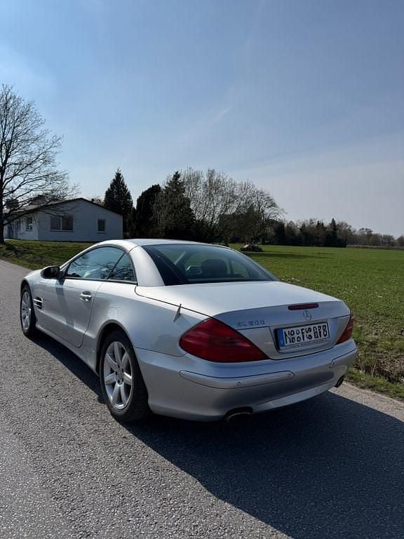 Gebraucht Mercedes SL500 306 PS (225 kW) 2002 Silber Cabrio