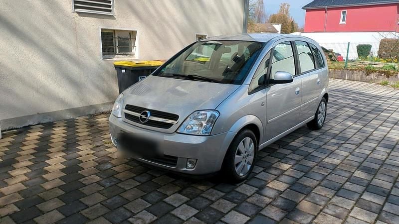Gebraucht Opel Meriva 125 PS (91 kW) 2003 Silber Van / Kleinbus