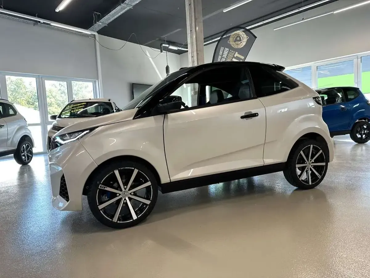 Nowe Aixam Coupe GTI 2026 Biały Coupe