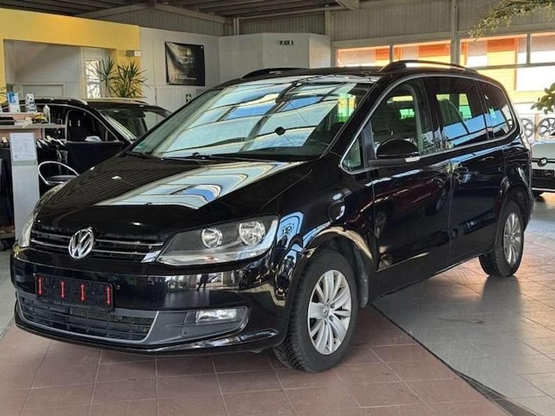 Gebraucht VW Sharan Comfortline 140 PS (102 kW) 2014 Deep black perleffekt Van / Kleinbus