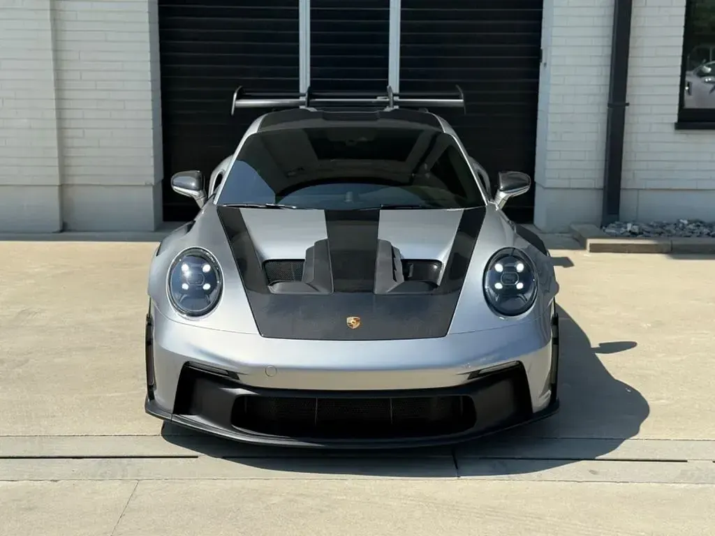Neu Porsche 911 GT3 RS 525 PS (386 kW) 2025 Silber Coupé