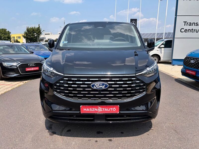Gebraucht Ford Tourneo Custom Titanium 170 PS (125 kW) 2024 Schwarz Van