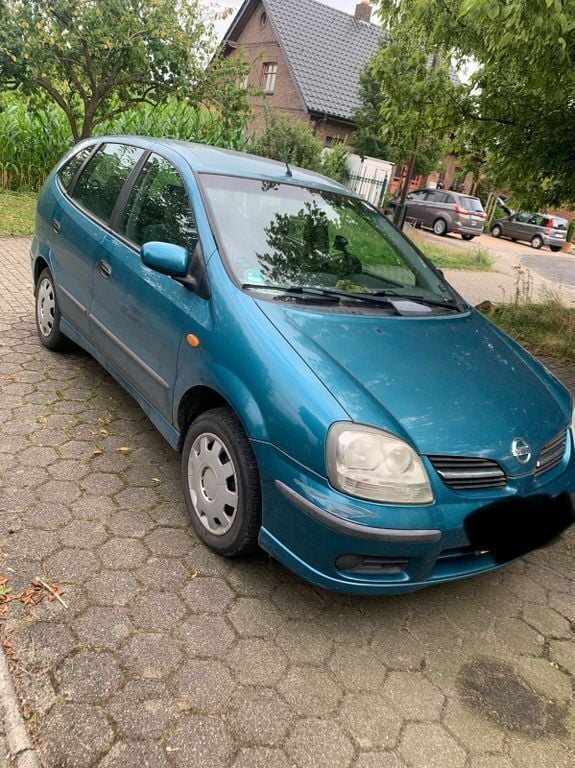 Gebraucht Nissan Almera Tino 114 PS (83 kW) 2003 Grün Van / Kleinbus