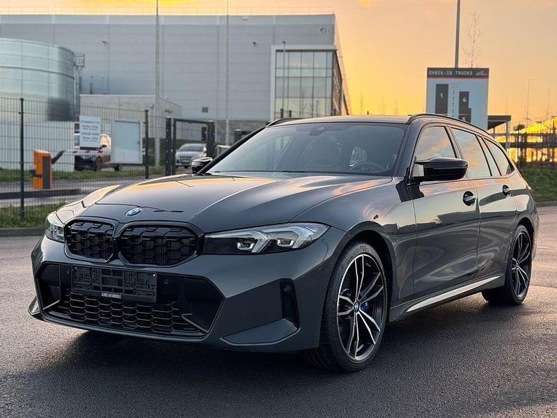 Gebraucht BMW M340 Performance 340 PS (250 kW) 2024 Grau Limousine