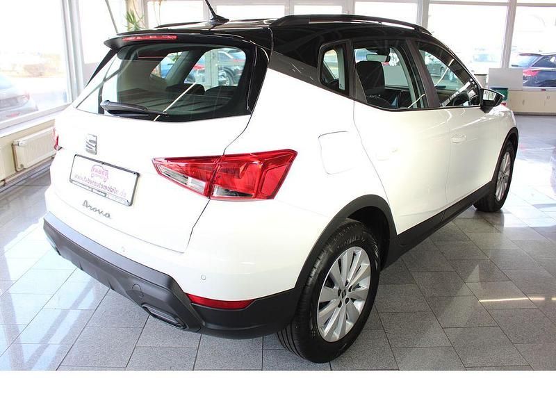 Gebraucht Seat Arona Style 95 PS (69 kW) 2023 Weiß SUV