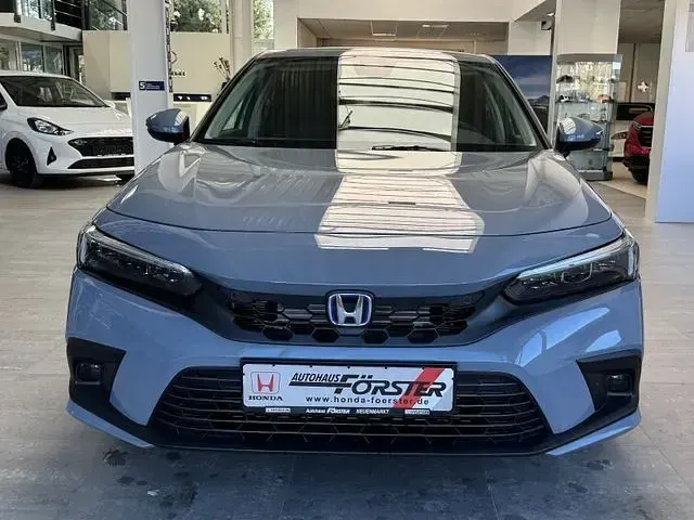 Neu Honda Civic Elegance 182 PS (133 kW) 2025 Grau Limousine