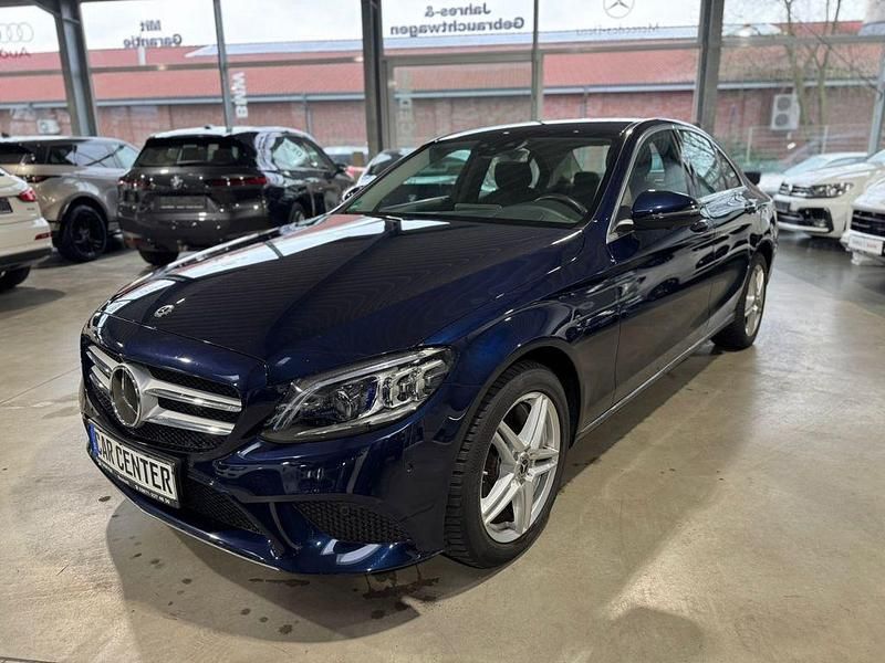 Gebraucht Mercedes C300e 306 PS (225 kW) 2020 Blau Limousine