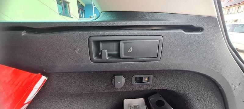 Gebraucht VW Passat Comfortline 150 PS (110 kW) 2017 Schwarz Kombi