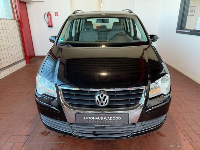 Gebraucht VW Touran Trendline 140 PS (102 kW) 2008 Schwarz Van / Kleinbus
