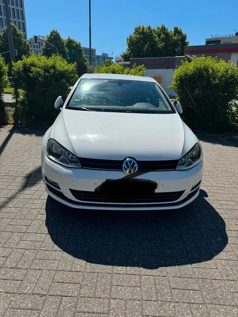 Second-hand VW Golf VII 110 CP (80 kW) 2015 Alb Hatchback