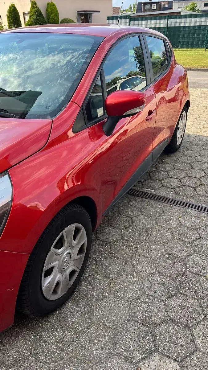 Gebraucht Renault Clio Expression 72 PS (52 kW) 2014 Rot Kleinwagen