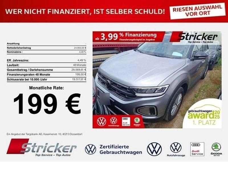 Pyritsilber metallic Gebraucht 2024 VW T-Roc Life SUV | 24.939 € (Superpreis) - Bild 1/3