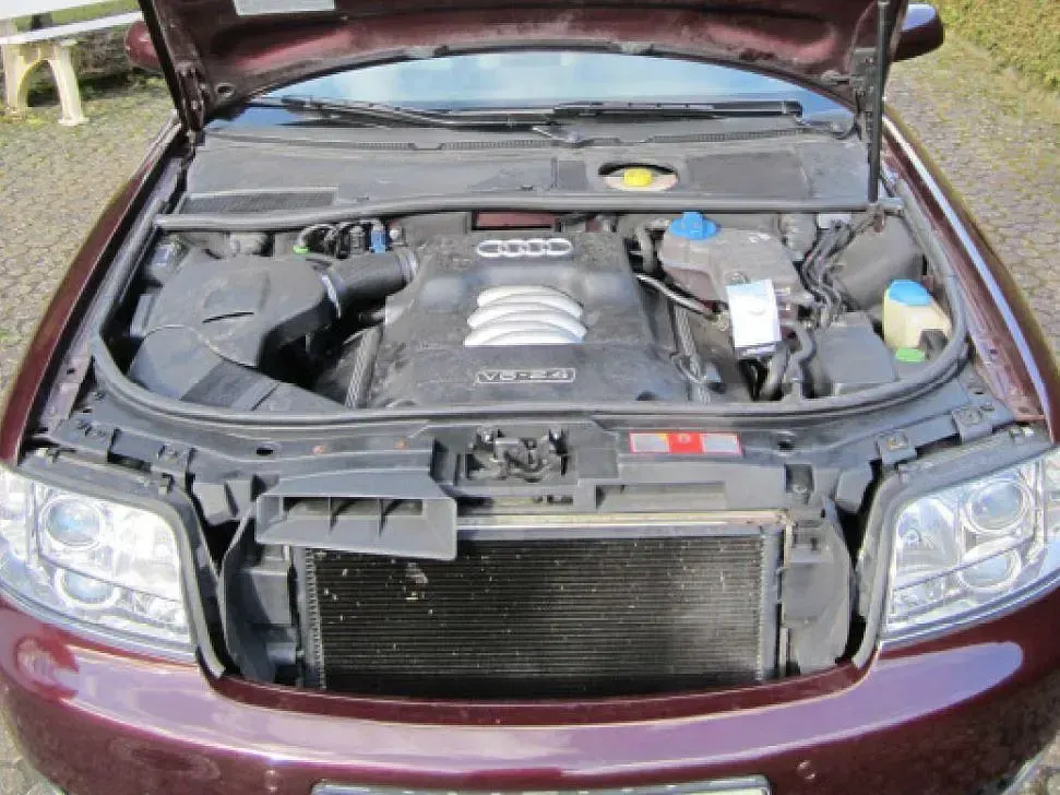 Gebraucht Audi A6 Design 170 PS (125 kW) 2001 Andere farben Kombi