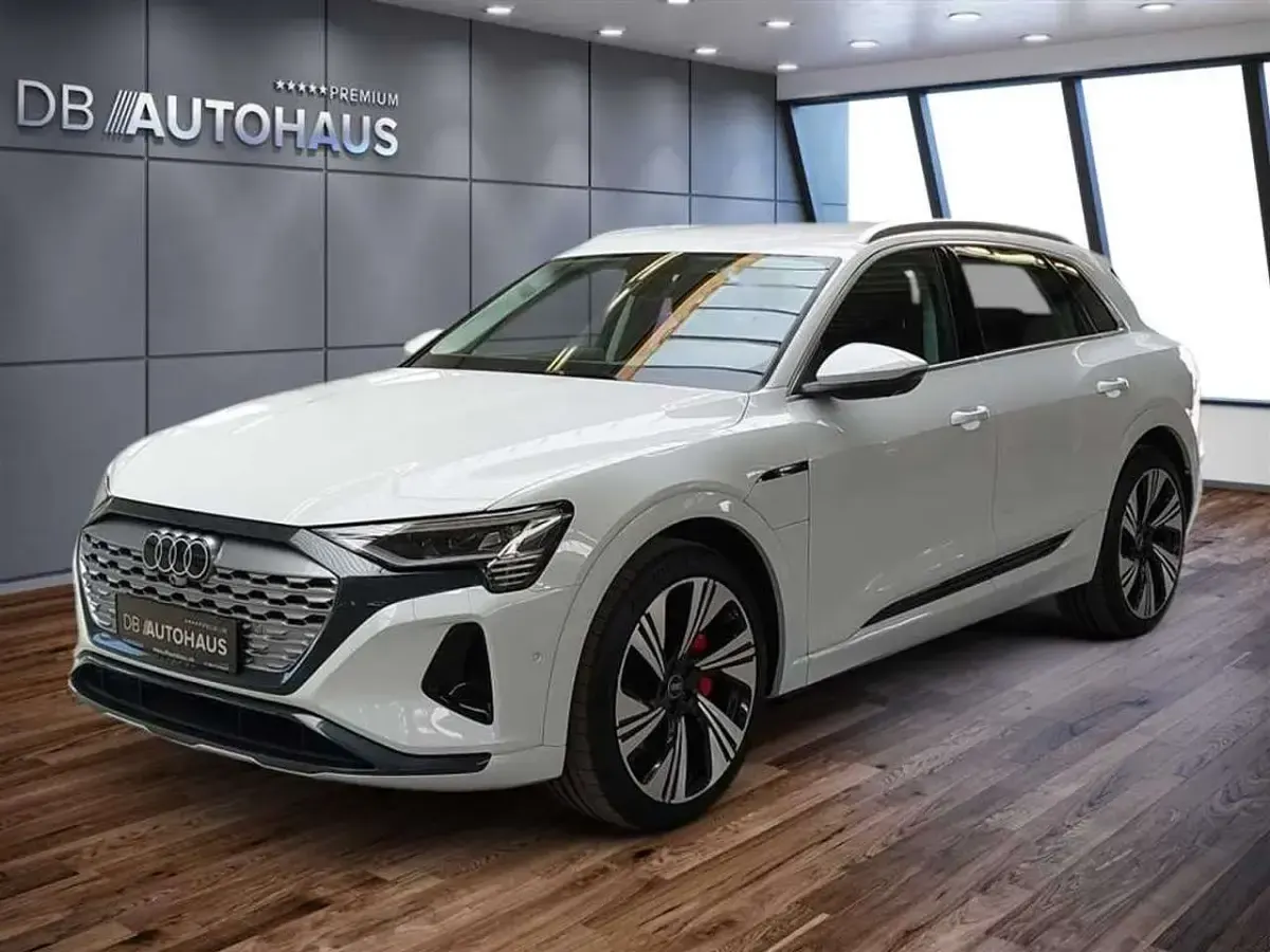 Gebraucht Audi Q8 e-tron Advanced 300 kW (408 PS) 2024 SUV