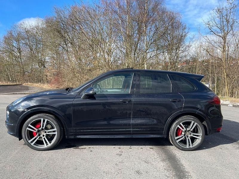 Gebraucht Porsche Cayenne GTS 420 PS (308 kW) 2012 Schwarz SUV